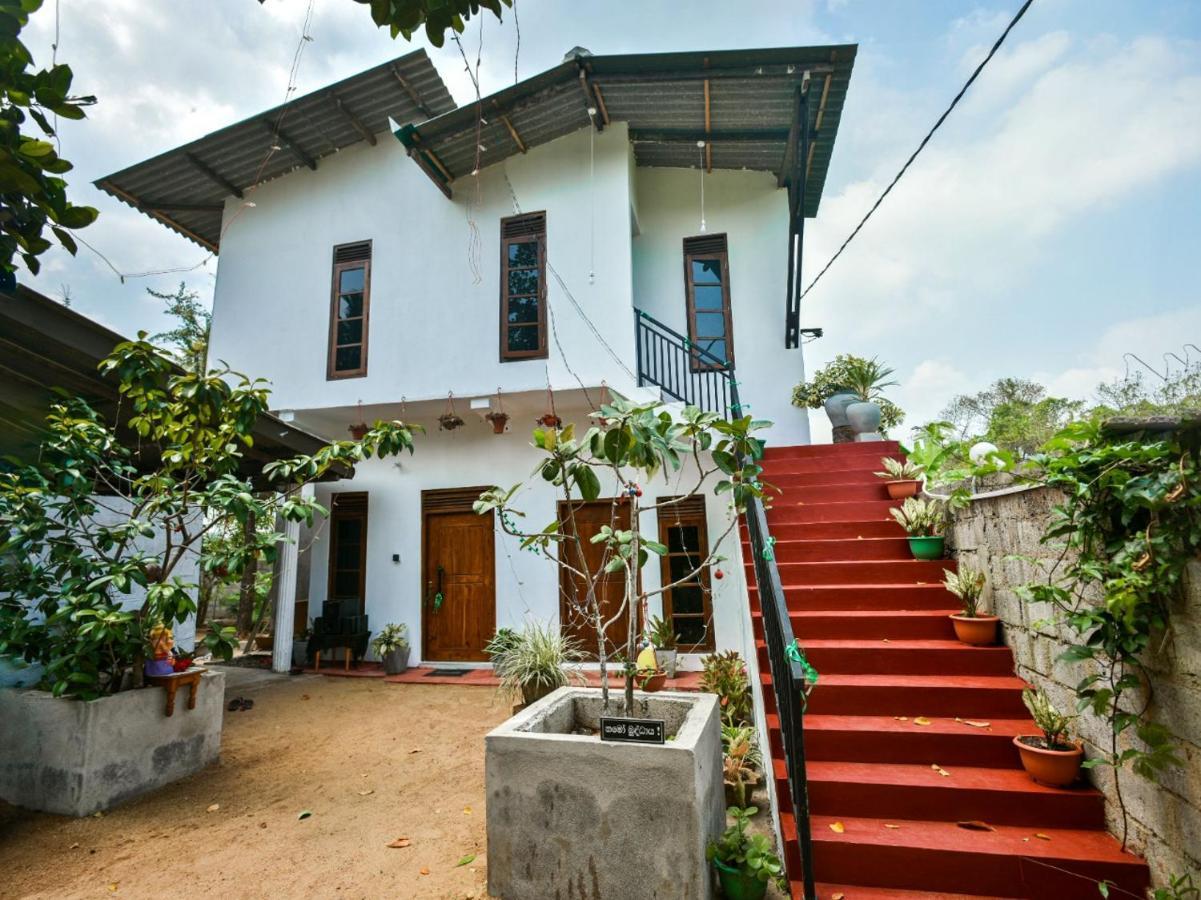 Antharaa Villa 아누라다푸라 외부 사진