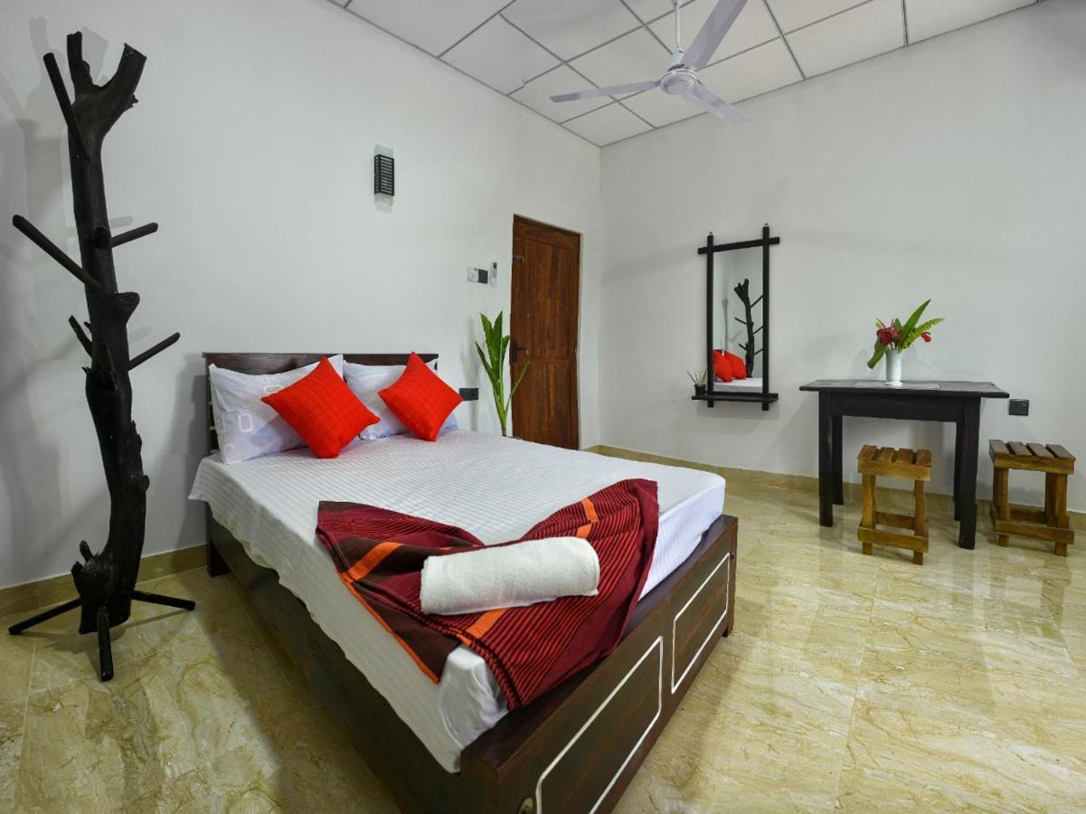 Antharaa Villa 아누라다푸라 외부 사진